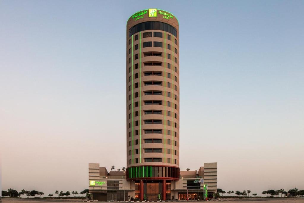 Holiday Inn & Suites Dubai Science Park