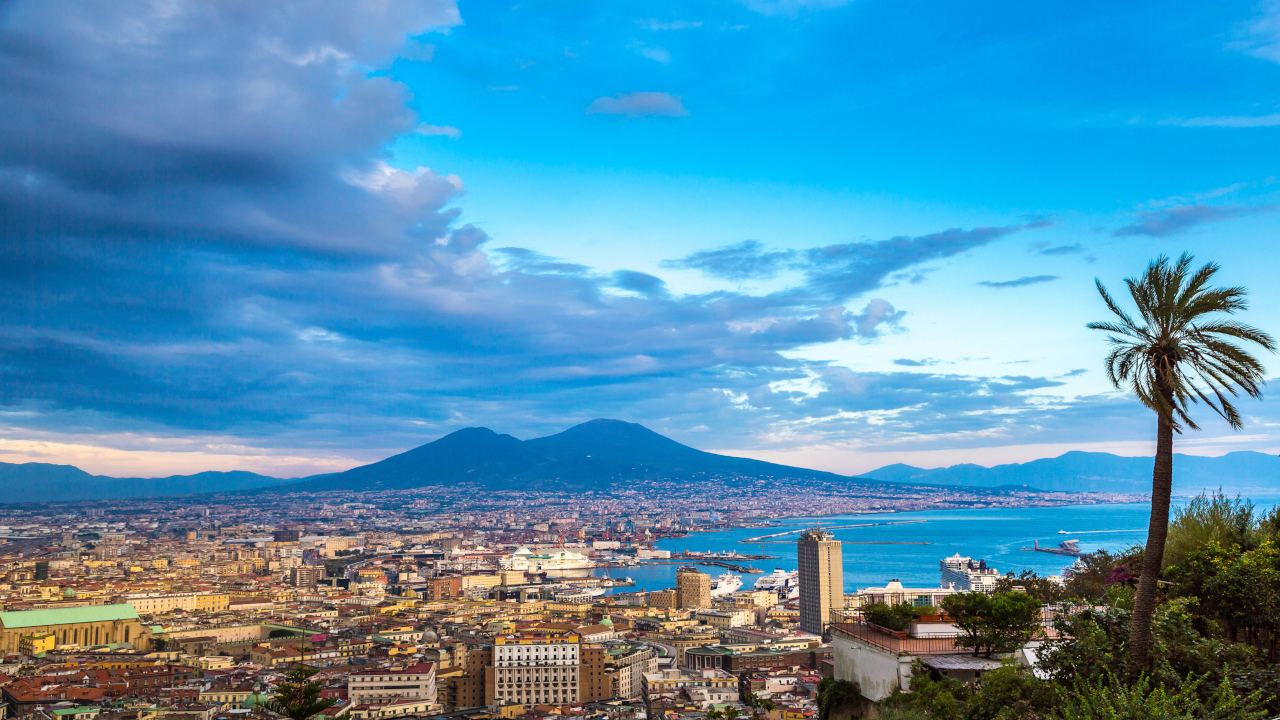 Napoli peisaj vulcan 